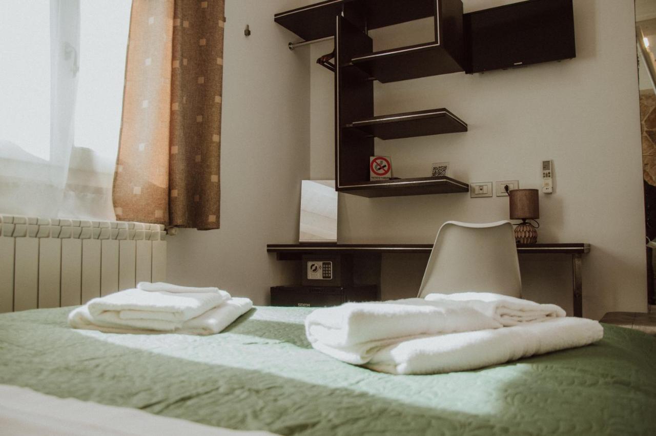 A Casa Di Grazia Bed & Breakfast รากูซา ภายนอก รูปภาพ