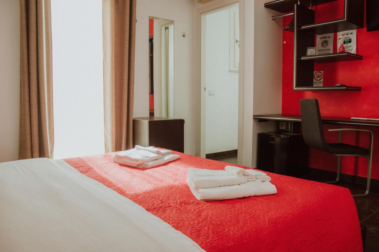 A Casa Di Grazia Bed & Breakfast รากูซา ภายนอก รูปภาพ