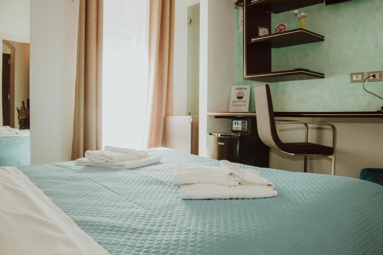 A Casa Di Grazia Bed & Breakfast รากูซา ภายนอก รูปภาพ